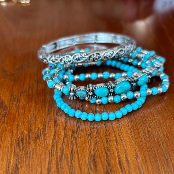 Turquoise and Silver 5 Beaded Bracelet Set - Picture 1 of 1